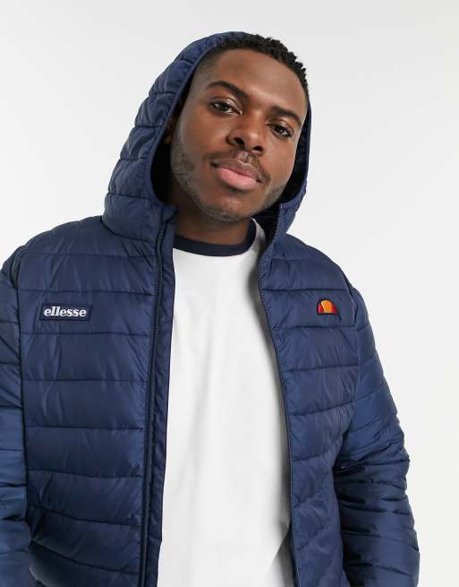 ellesse - PLUS - Foret jombardy-jakke i marineblå, 3 af 4