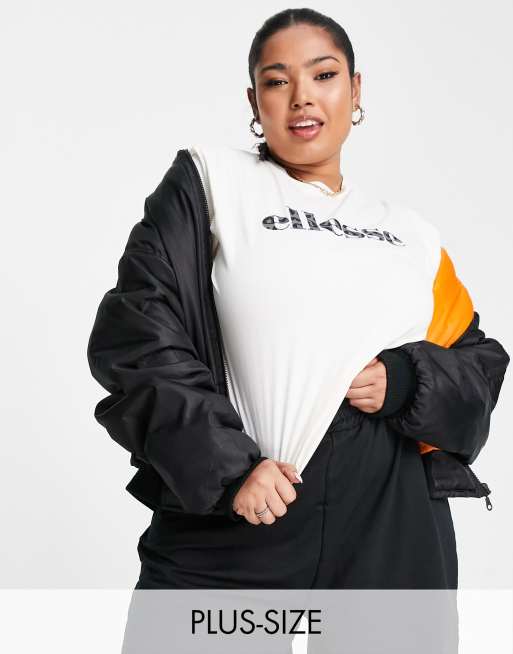ellesse Plus – Vit t-shirt i boyfriend-modell med leopardmönstrad logga
