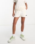 [ellesse] ellesse Shanni jersey shorts in white 14 WHITE