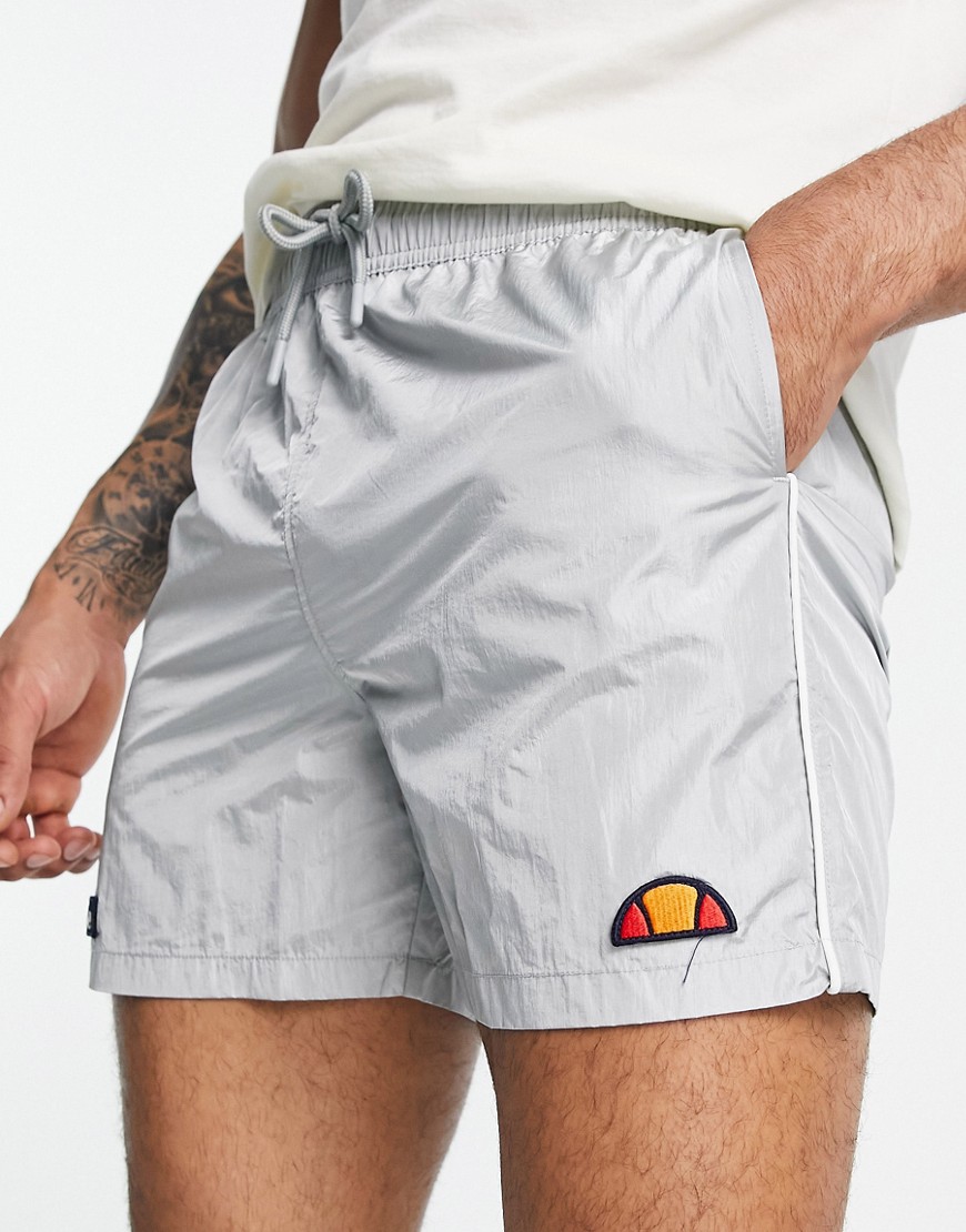 ellesse short with white piping in grey