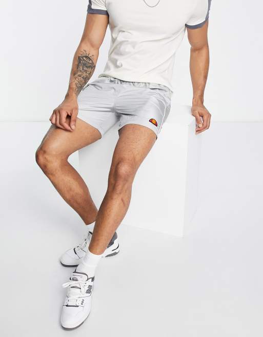 Shorts with white store piping