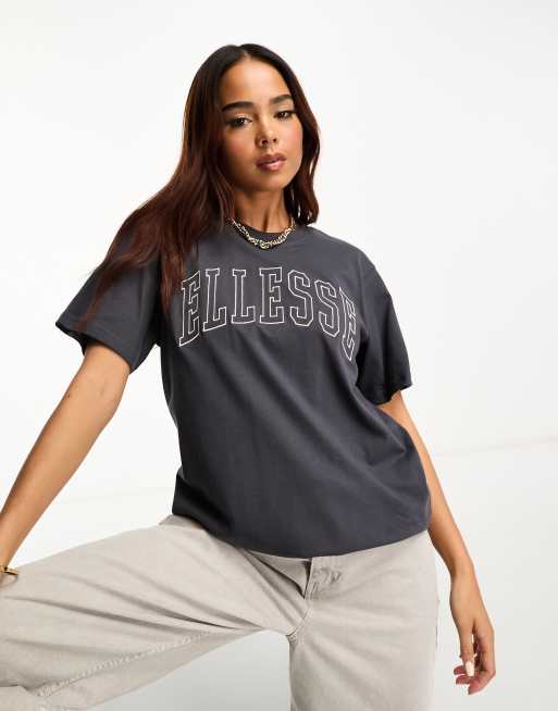 ellesse Silvertri T Shirt in Dunkelgrau