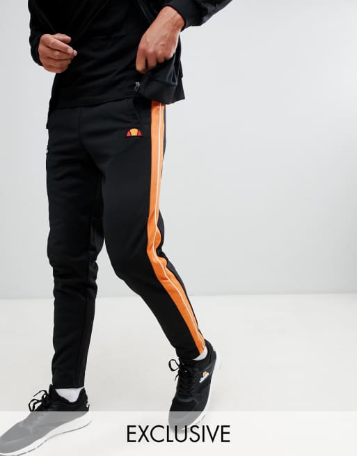 Ellesse core best sale logo joggers