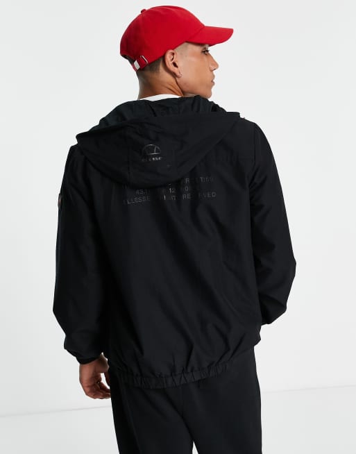 ellesse – Svart jacka med dragkedja, huva och logga på ärmen, 3 av 4