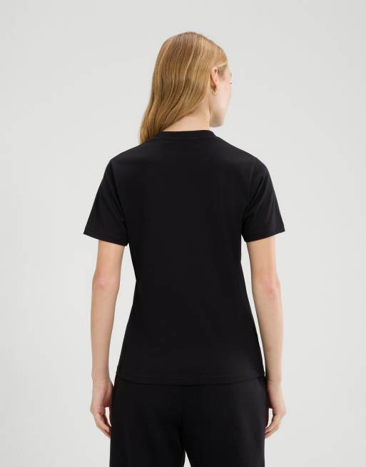 ellesse Svetta 2 tee in black, 2 of 4