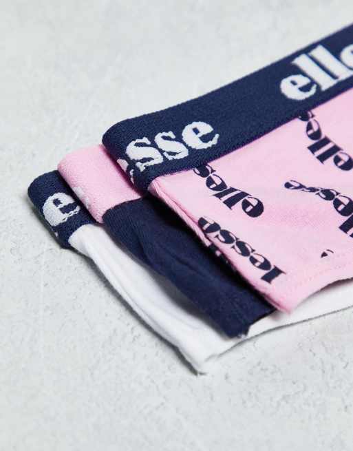 Ellesse – Vita, marinblå och rosa, mönstrade stringtrosor, 3-pack, 3 av 4