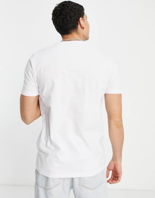 ellesse Voodoo t-shirt in white