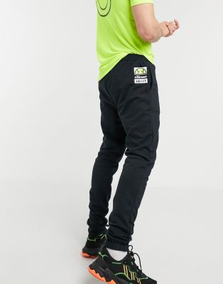 ellesse black joggers