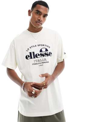 ellesse Zalenti chest logo t-shirt in off white