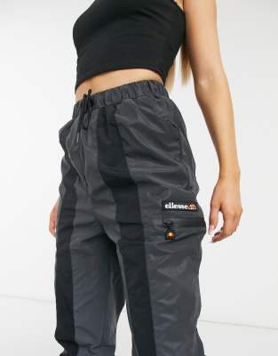 ellesse cargo joggers