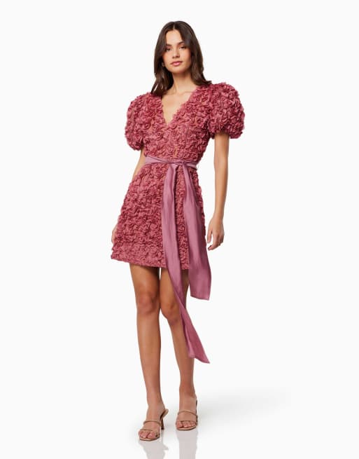 Elliatt Adoration short sleeve mini dress in rouge pink