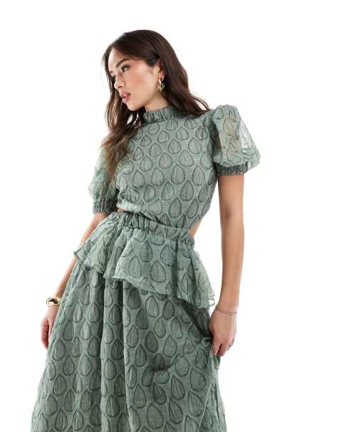 Elliatt apostles dress in green - view 1