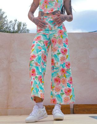 Elsie and Fred cropped straight leg jean co ord in floral