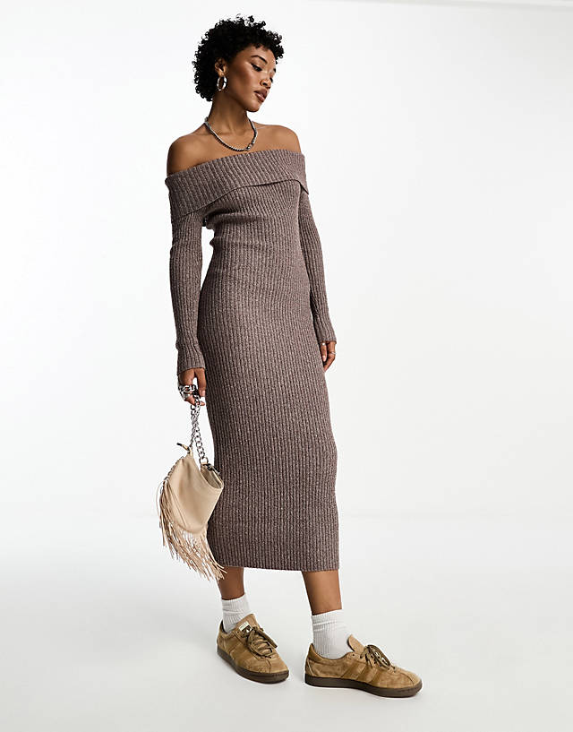 Emory Park - bandeau flecked rib long sleeve knitted dress in mocha