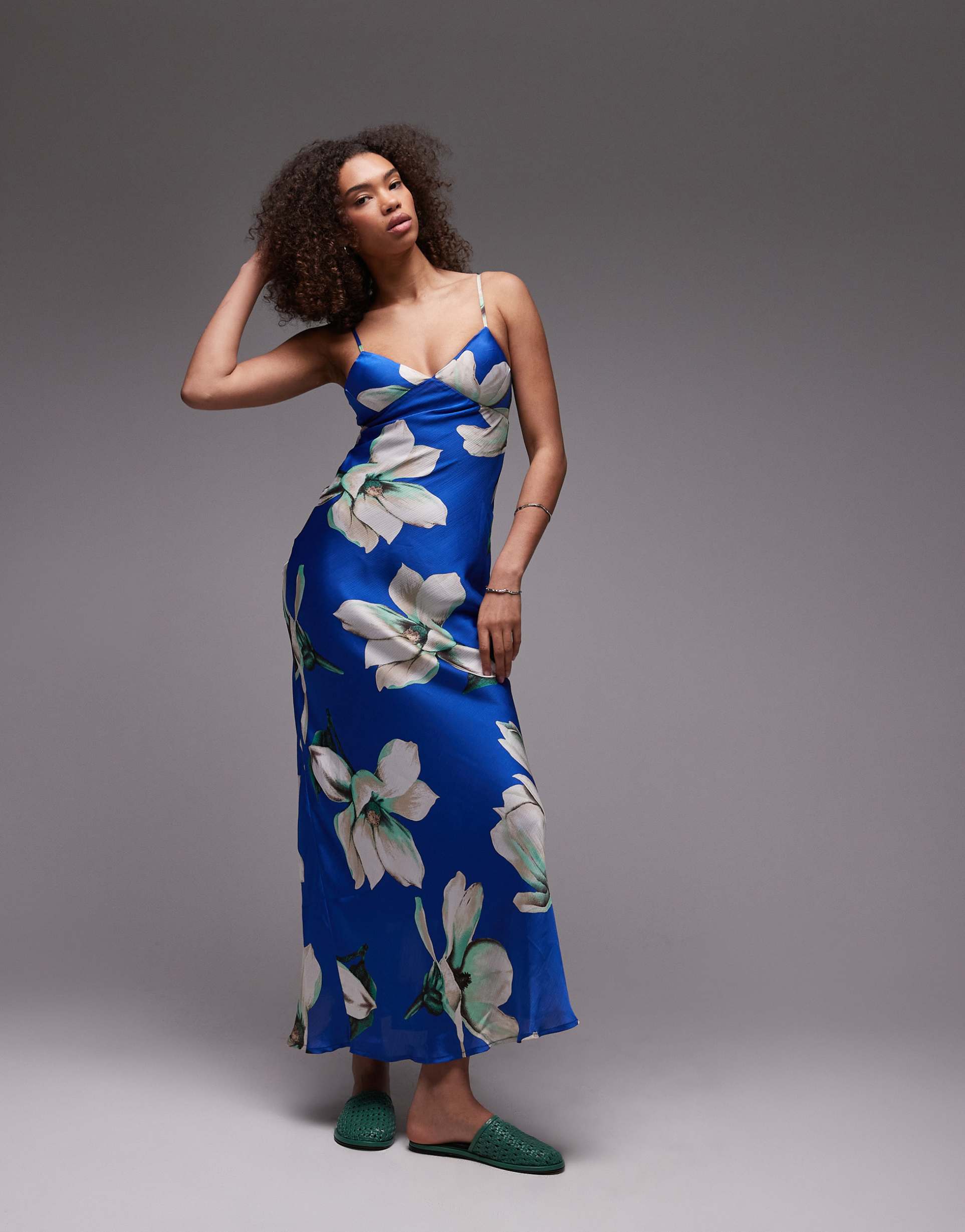 emory park bold bloom satin maxi cami dress in cobalt blue