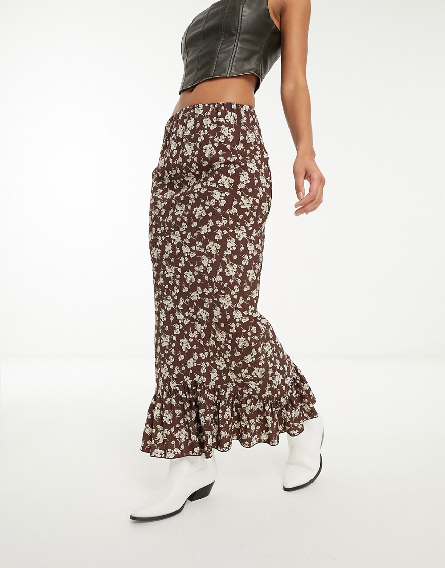 Emory Park bold floral ruffle edge midaxi skirt in deep brown