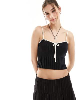 contrast tie detail knitted cami top in black