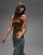 Thumbnail 1 van 4