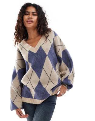 Emory Park oversized v-neck argyle jumper in blue