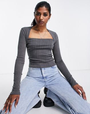 Emory Park slinky square neck top with long sleeves in dark charcoal