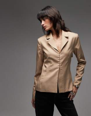 Emory Park - Taillierter Blazer in Sand mit Rückenausschnitt-Neutral