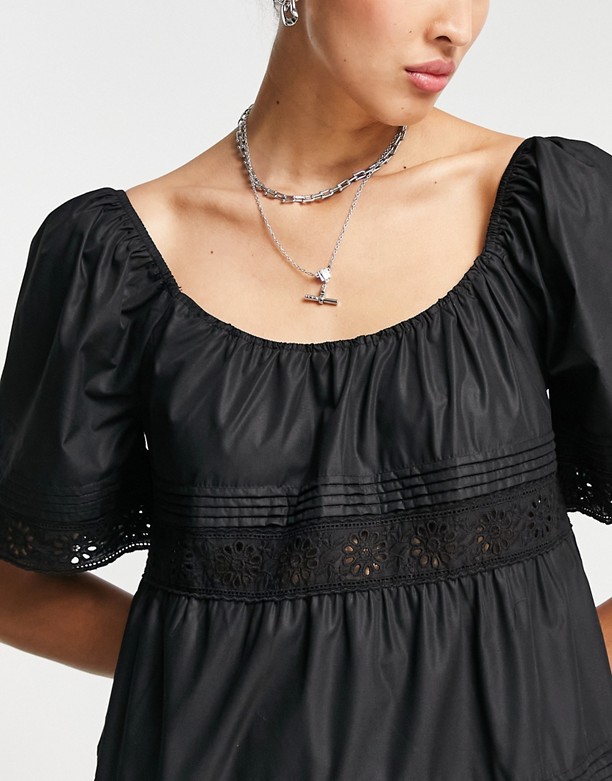 Emory Park – Teksturowana luźna sukienka midi z warstwową spÓdnicą Black Dla Obu Płci 