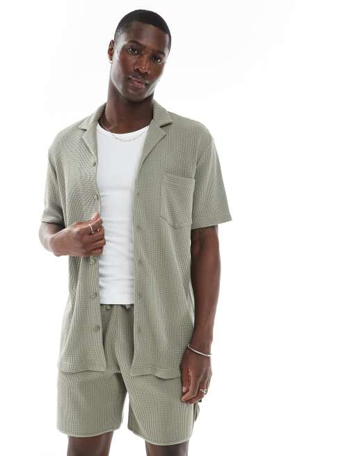 Emporio Armani Bodywear – Koszula o waflowej strukturze w zielonym odcieniu khaki z logo, część zestawu