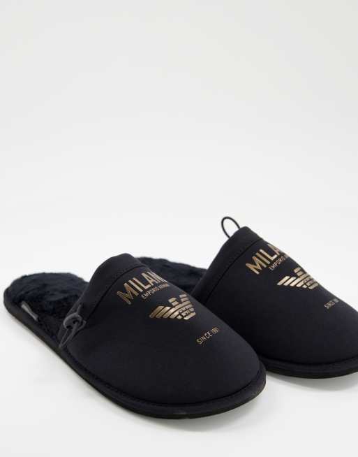 Emporio Armani - Bodywear - Pantoffels met groot contrasterend adelaarslogo in zwart