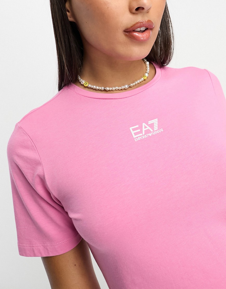 emporio armani - ea7 - cropped lyserød t-shirt