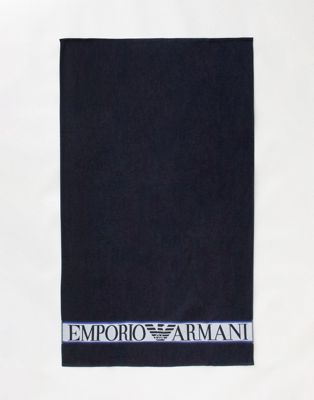 Reis Indiener hier Emporio Armani - Handdoek met geborduurd logo in marineblauw | ASOS