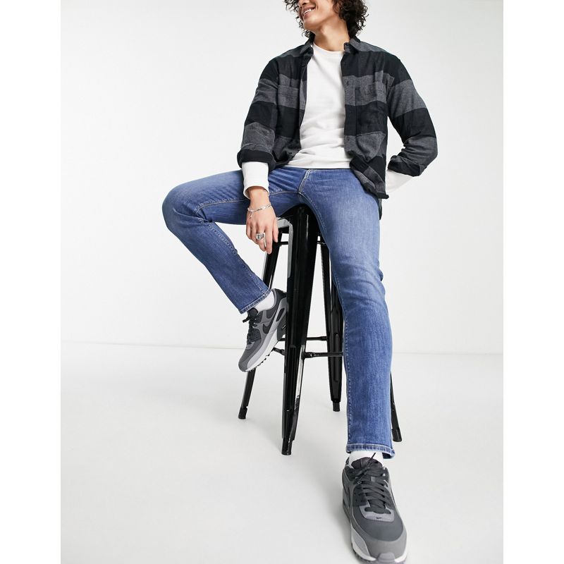  Designer Emporio Armani - J06 - Jeans slim fit lavaggio chiaro