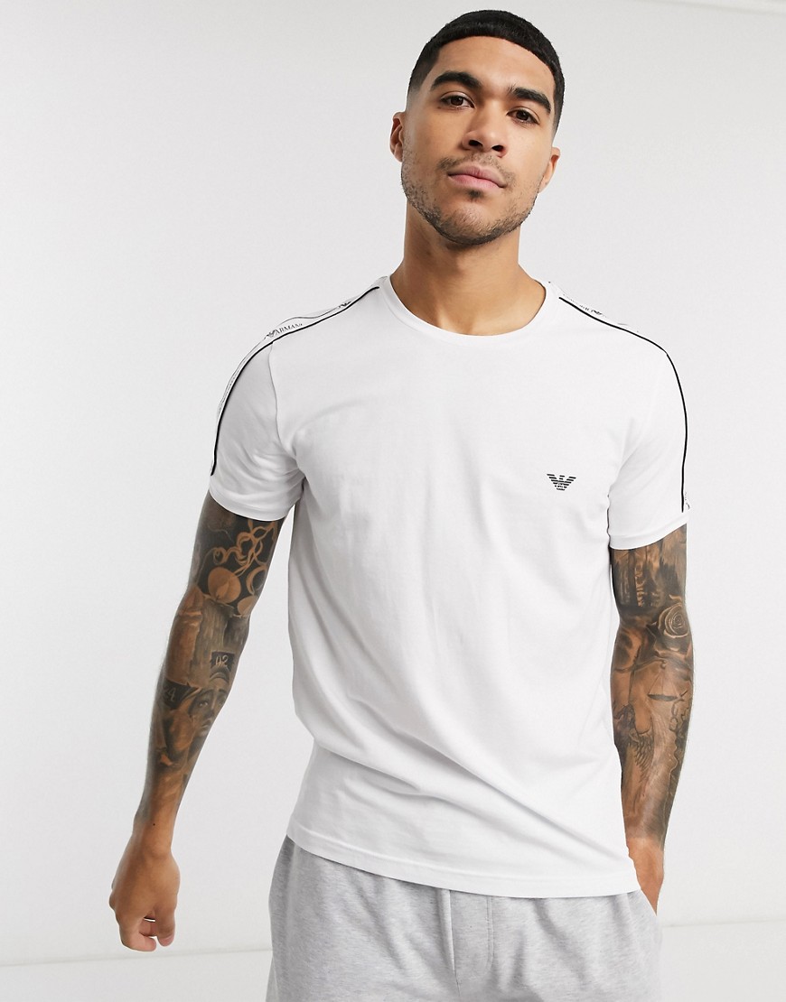 Emporio Armani — Loungewear — Hvid T-shirt med ørnelogo