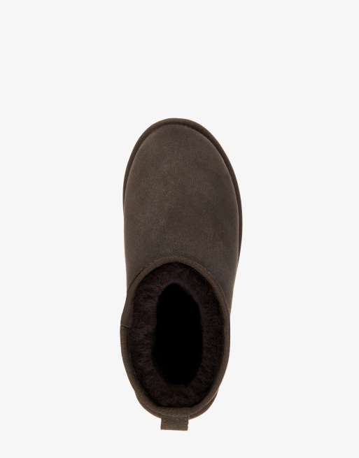 Emu Stinger micro  sheepskin boot in chocolate, 6 of 7