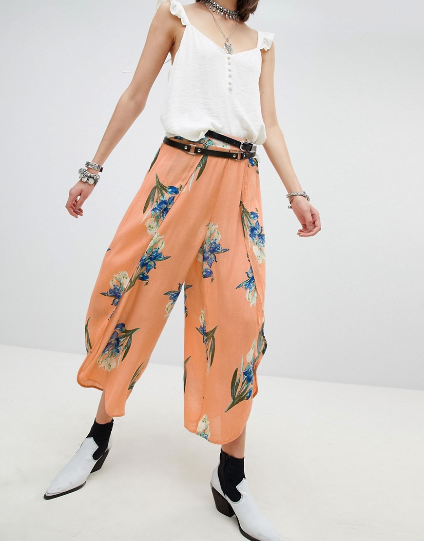En Creme - Bukser med vide ben og slå-om-front i romantisk blomsterprint - sæt/del af sæt-Orange