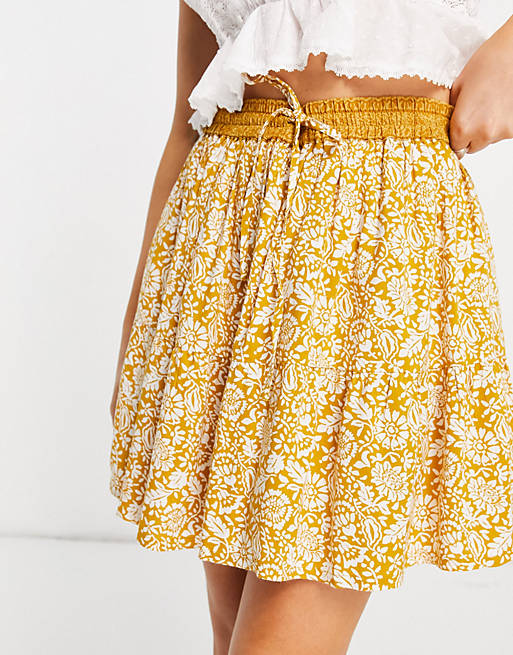 En Crème mini pleated skirt in yellow paisley with tie waist co-ord | ASOS
