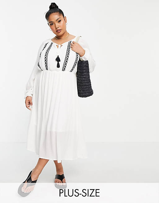 En Crème Plus long sleeve maxi smock dress with embroidery detail