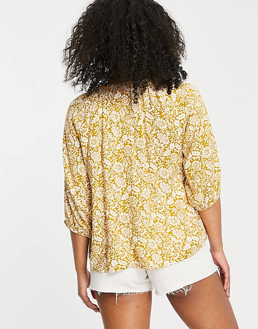 Women En Crème smock blouse in yellow paisley with neck detail co-ord 