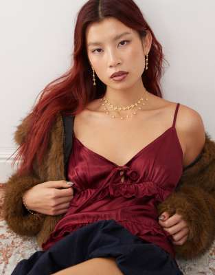 En Route - Collier en plaqué or 18 carats orné de perles et roses-Doré