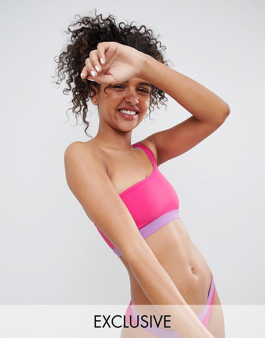 Enkeltskulder bikinitop i kontrastfarve fra Monki-Pink