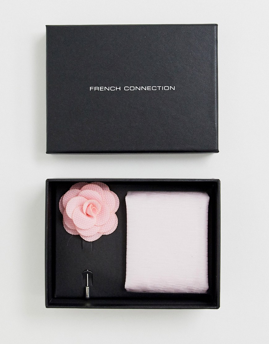 Ensfarvet lommetørklæde og jakkenålssæt fra French Connection-Pink