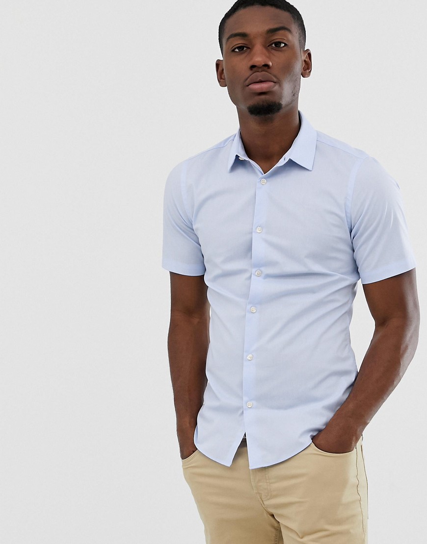 Ensfarvet skjorte med korte ærmer fra French Connection-Blå