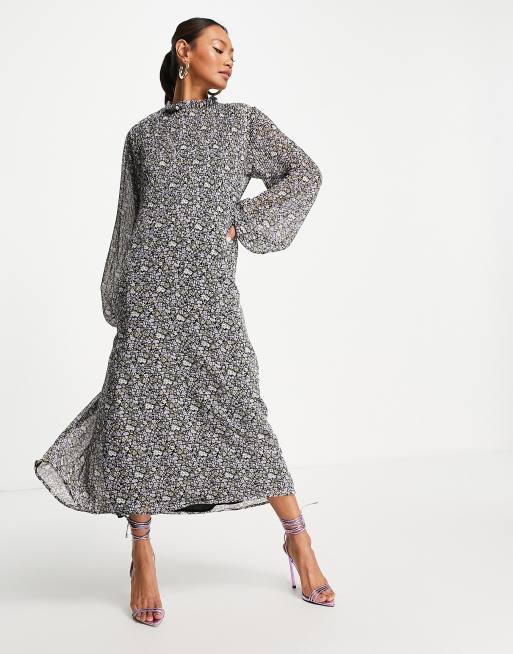 Envii – Gerafftes Midikleid mit Blumenprint