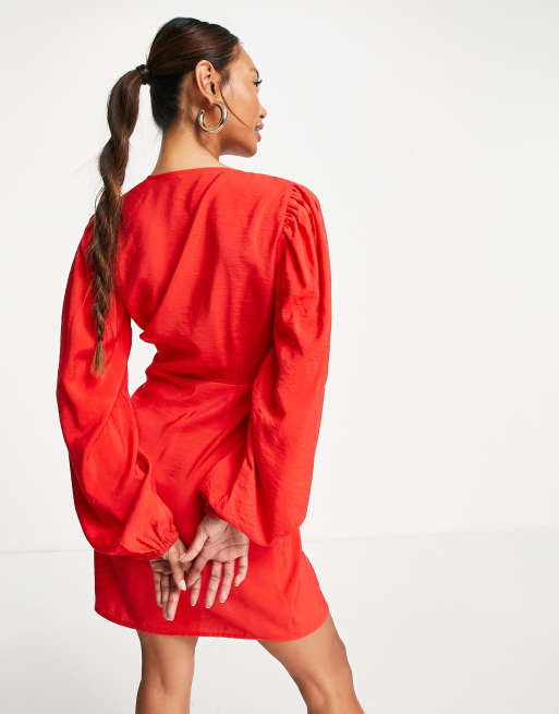 Skulptur nogle få Forord Envii wrap mini dress in red | ASOS