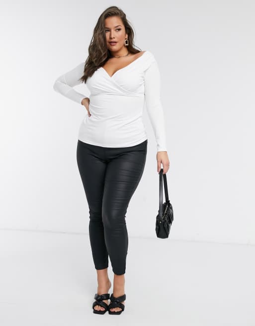 Esclusiva ASOS DESIGN Curve - Top bianco avvolgente in stile Bardot, 4 di 4