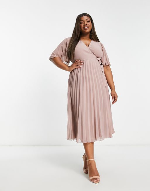 Esclusiva ASOS DESIGN Curve - Vestito midi a pieghe con maniche kimono e allacciato in vita color cipria