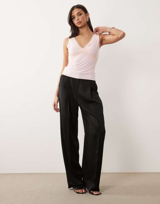 Top smanicato donna scollo a v in raso | | Polo e T-shirt Uomo Online