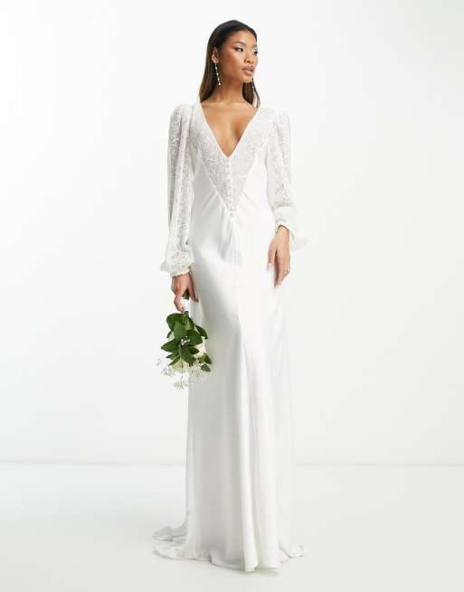 Esclusiva Forever New - Vestito lungo da sposa in pizzo color avorio con maniche lunghe