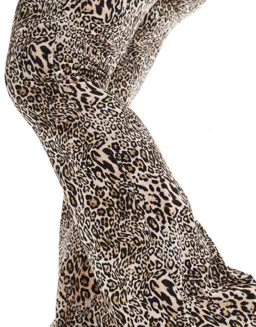 Esclusiva In The Style Plus Pantaloni a zampa con stampa