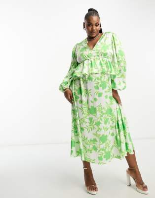 Esclusiva In The Style Plus - Vestito midi verde a fiori con scollo a V e volant in vita