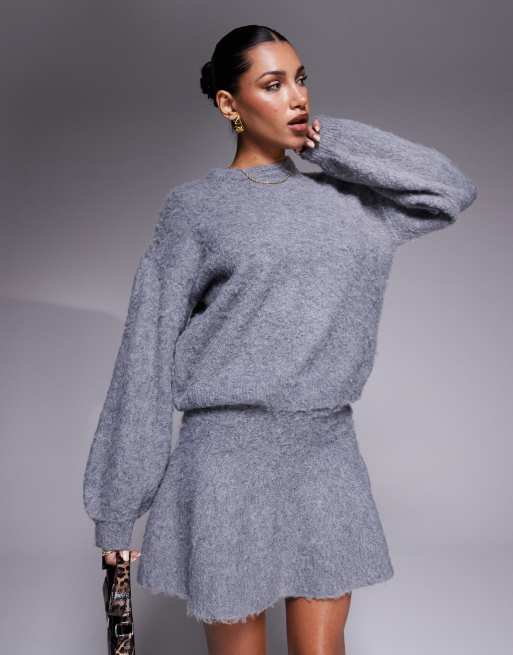 Esclusiva In The Style x Natalya - Maglione antracite con maniche a palloncino soffice in coordinato 